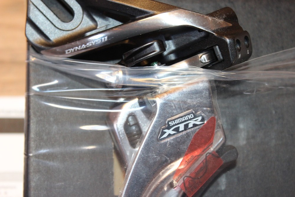 Shimano XTR FD-M9020-D 2x11 Direct Mount Side-Swing Front Pull Front Derailleur