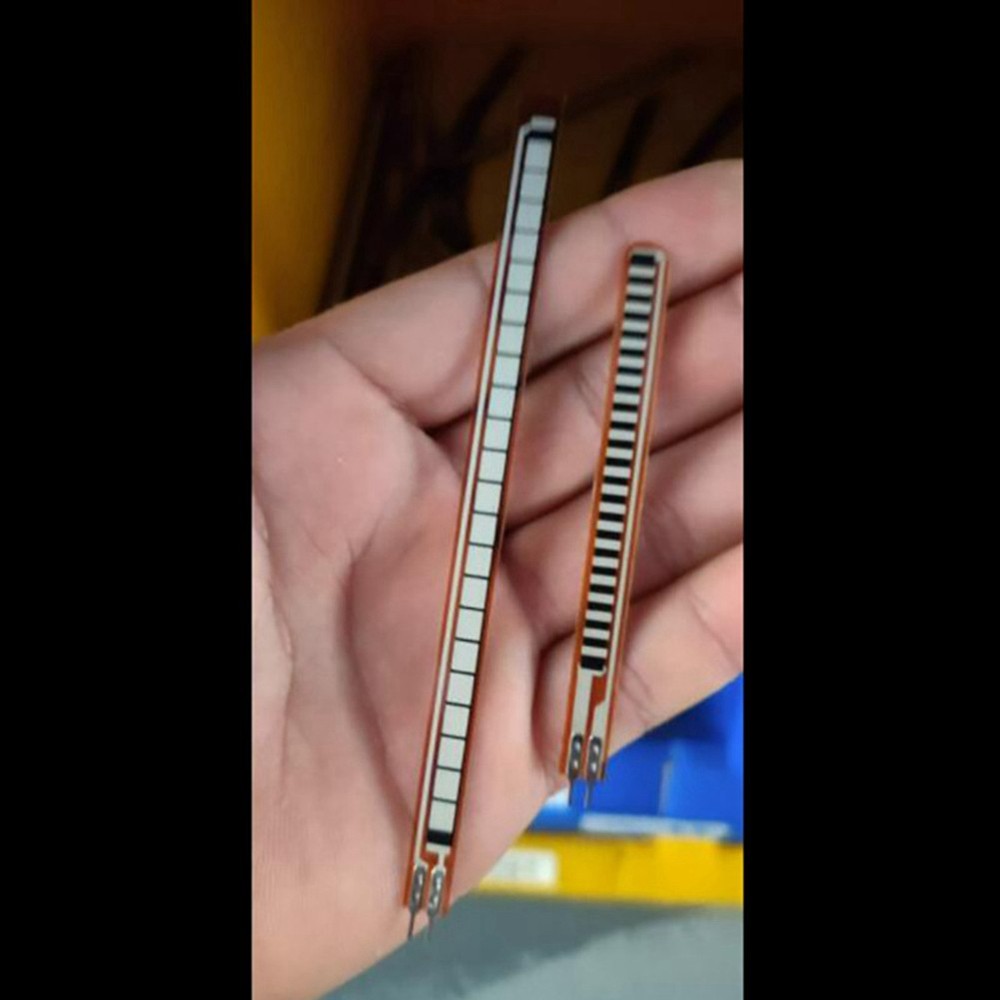 Flex Sensor 2.2 Flex Sensor for Manipulator Electronic Glove zu2612