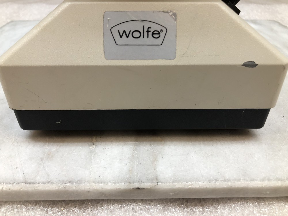 Wolfe Biology Laboratory Binocular Microscope Manual Stage No Objective / Lens