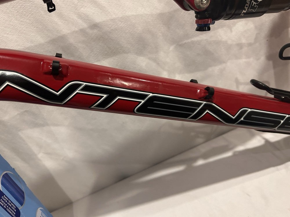 Intense 275 Carbon Fiber Frame Medium Nice Condtion!