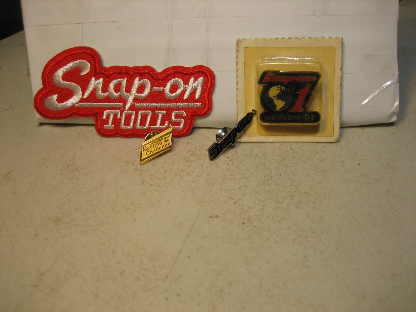 SNAP-ON LOGOS/PINS (4 PIECES) NEW