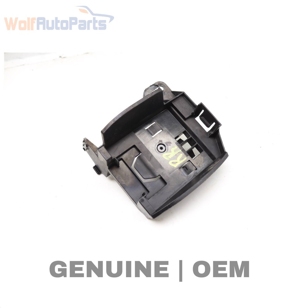 VW ARTEON 2.0L - Right Blind SPOT Detection Sensor / Module Bracket (Master)