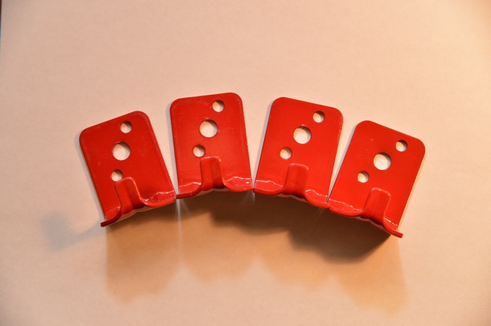 🎯 (4) NEW HOOK STYLE WALL MOUNT 5LB  UNIVERSAL FIRE EXTINGUISHER BRACKET 