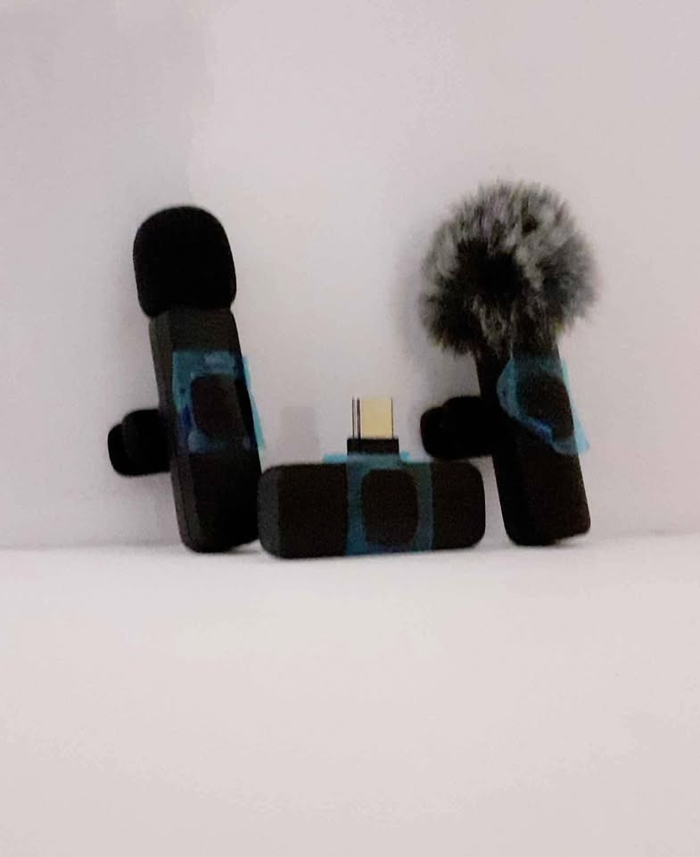 Mini Wireless Microphone (2 Lavalier Microphone)