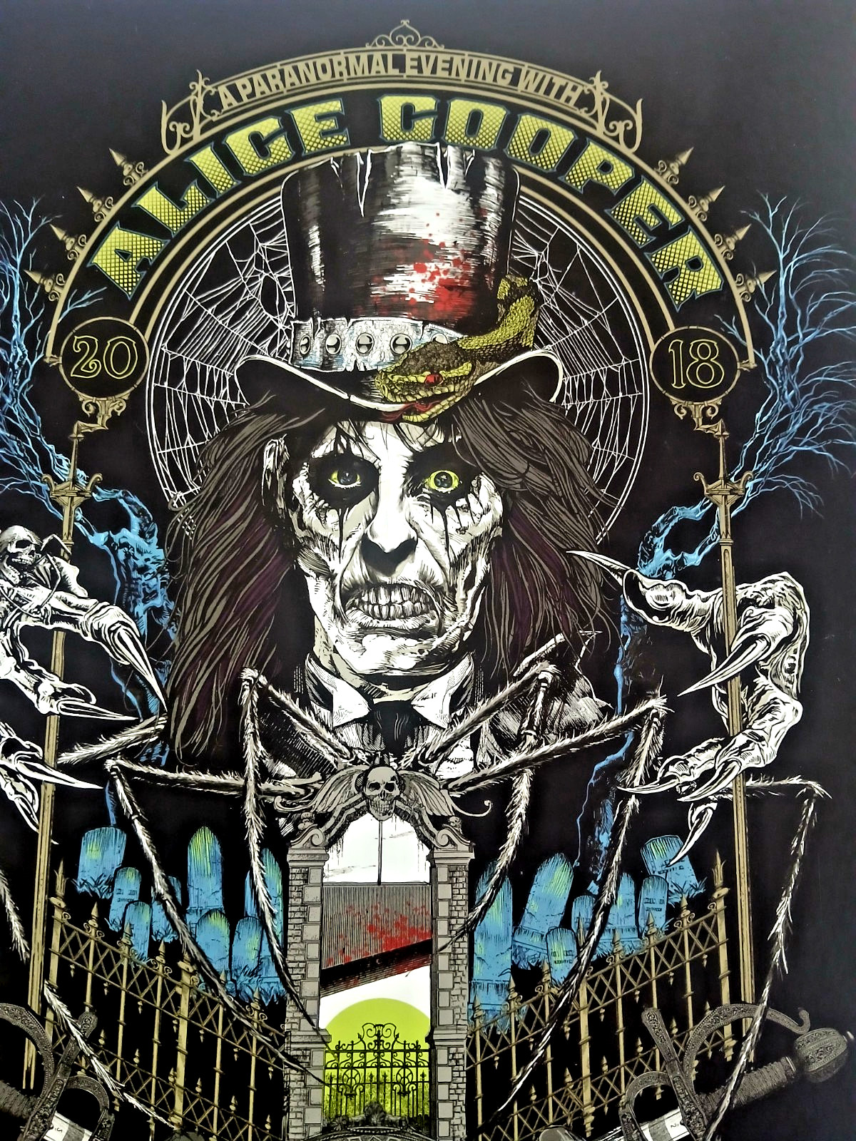 Alice Cooper Hand Signed concert poster and Backstage Pass Paranormal Tour 2018