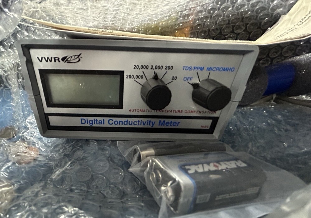 NEW!!VWR 23226-523 Traceable Expanded Range Conductivity Meter