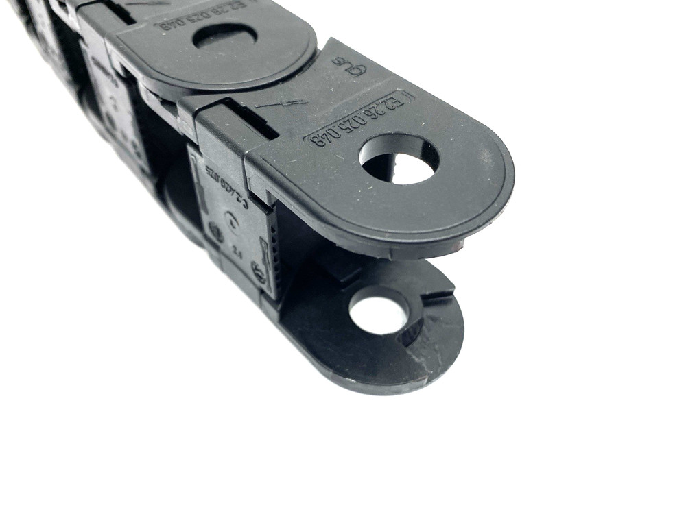 Igus E2.16.025.048.0 E-Chain Assembly 88" Length