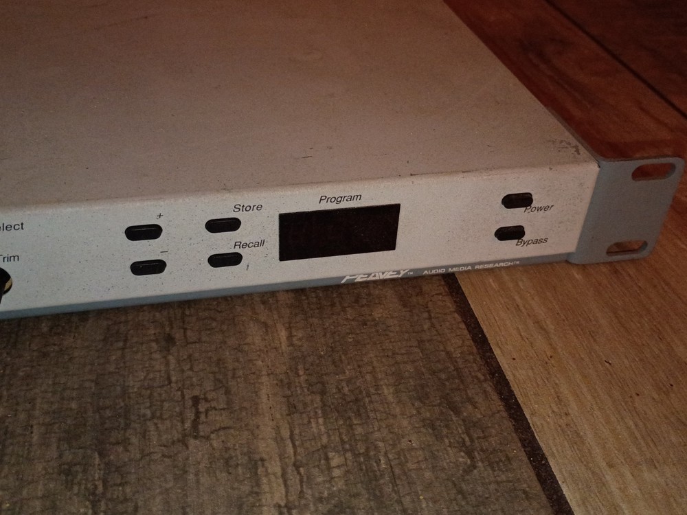 Peavey MAP 8x4 MIDI Controllable Analog Patch Bay - Fair Condition. TESTED!