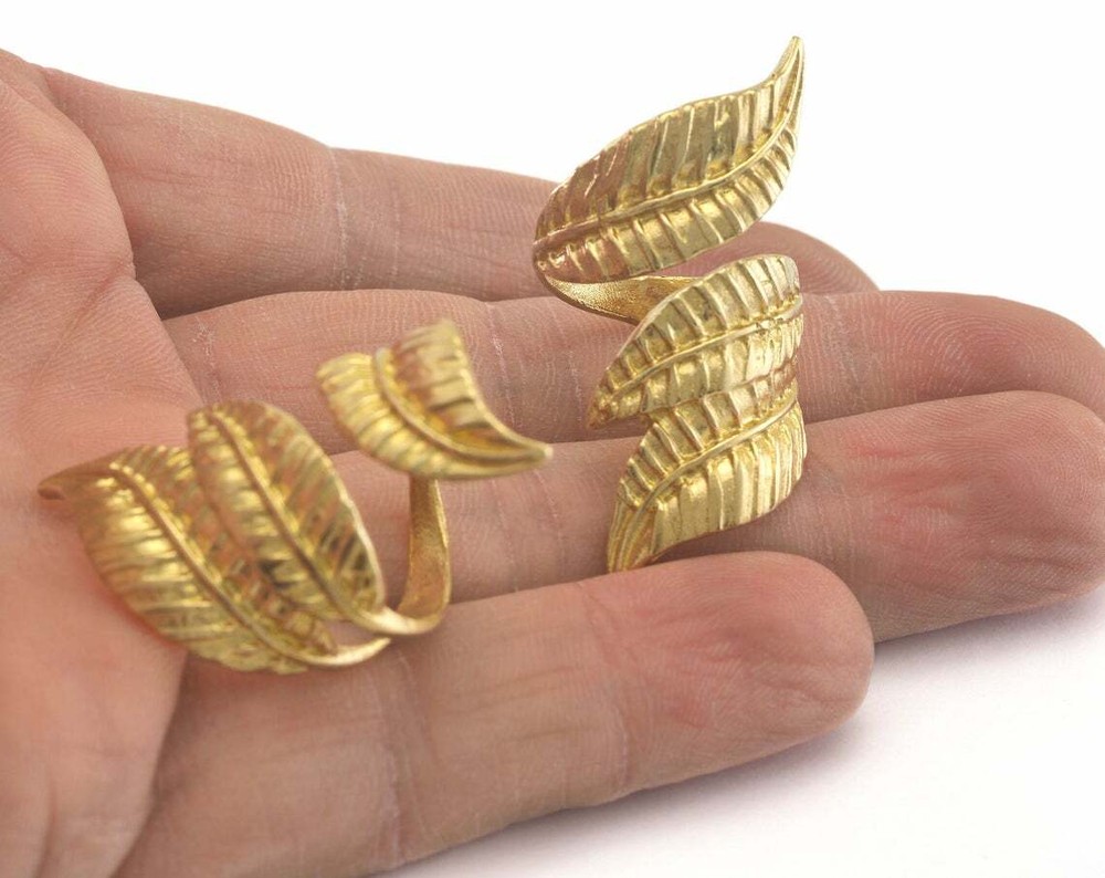 Leaf Adjustable Ring Raw Brass (17.5mm 7US inner size - Adjustable ) OZ2809