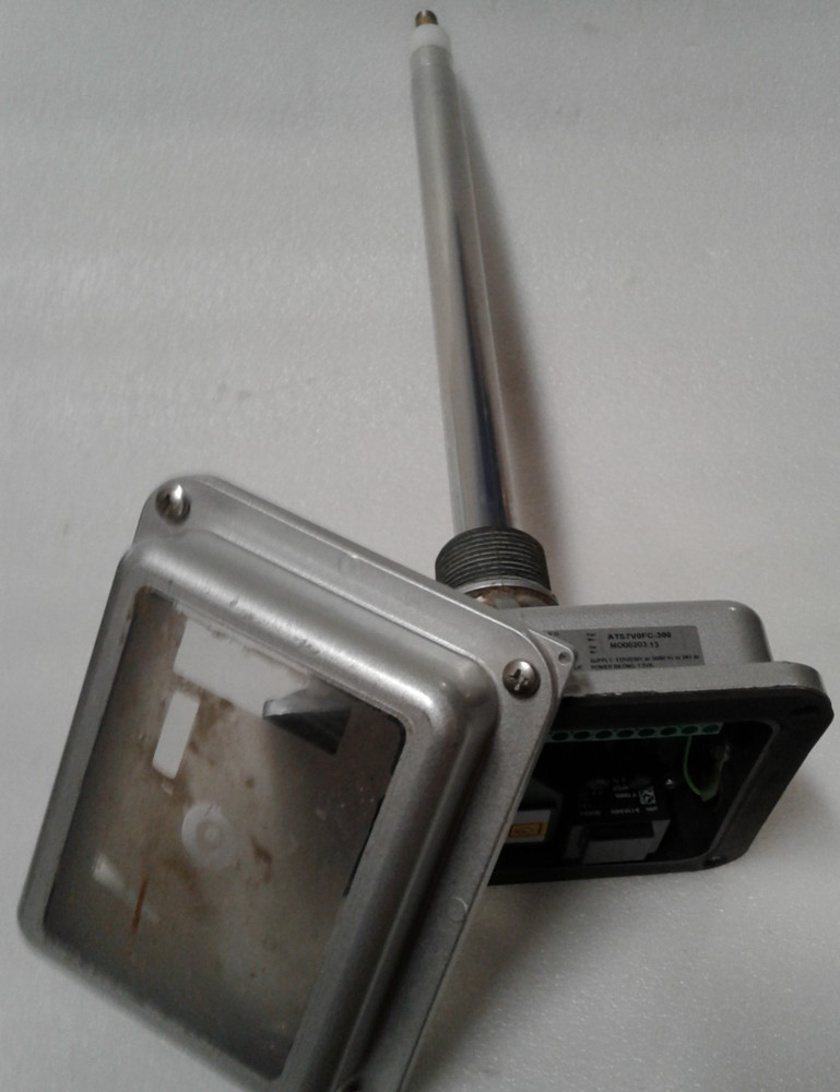 4B Components ATS7V0FC-300 Auto Calibrating Level Control - as Pictured