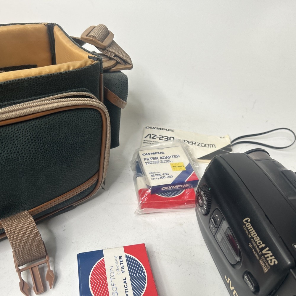 JVC GR-AX200 Camcorder With Bag Untested Camera Compact VHS