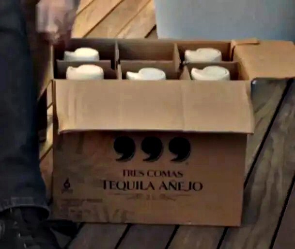 SILICON VALLEY: Tres Comas Tequila EMPTY Box w/Studio COA
