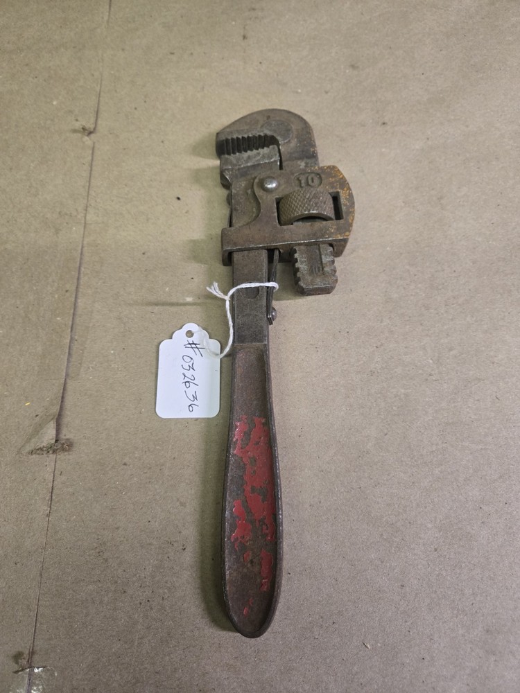 Vintage 10" Dunlap Pipe Wrench