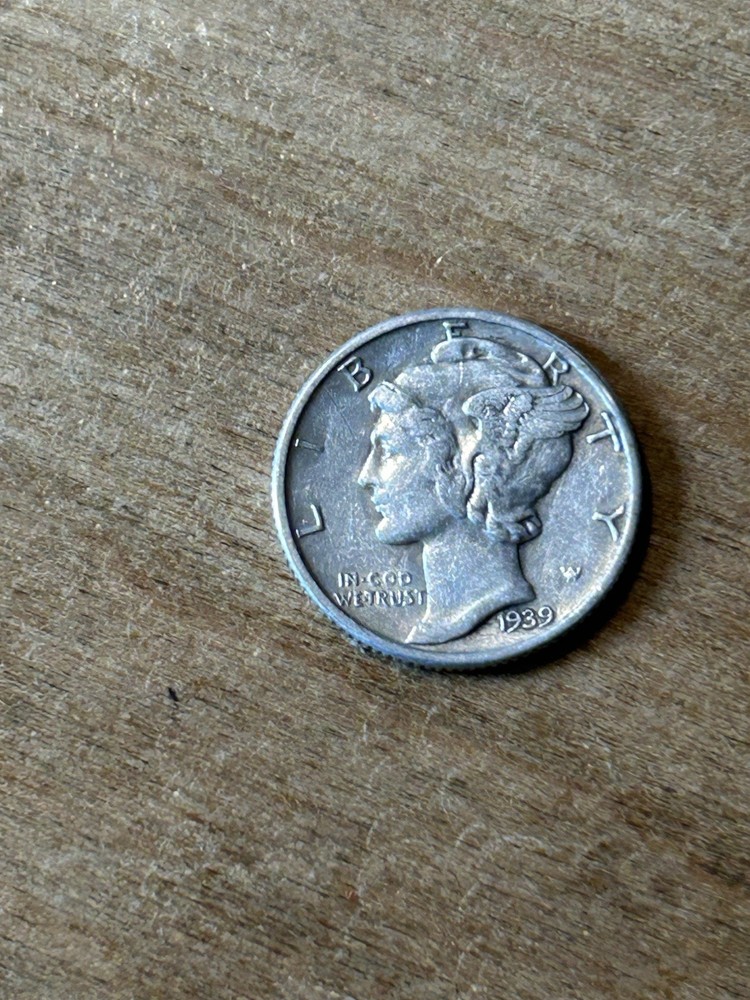 1939 Mercury Dime XF