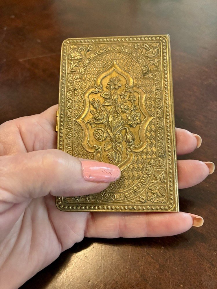 Antique Folding Needle Case Dated 1869 William Lewis Redditch