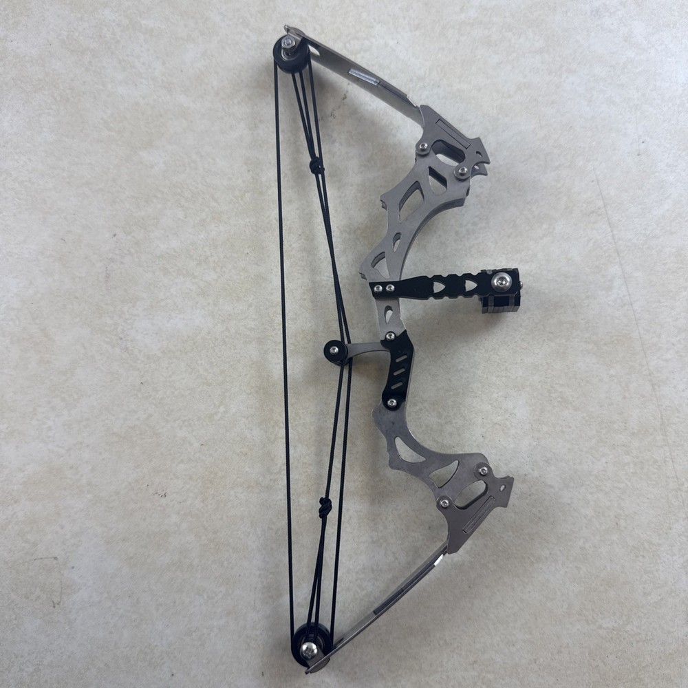 Used 16" Mini Compound Bow – Compact Archery Bow Only (No Arrows)