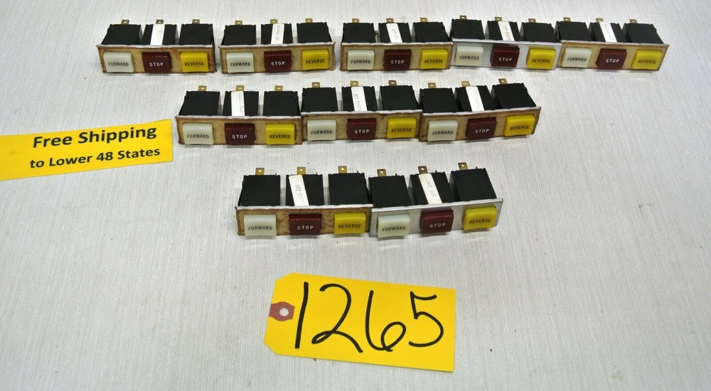 10 pcs. UND. LAB. INC. Electric Forward - Stop - Reverse Switch - Control 125VAC