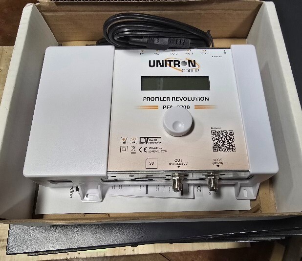PFA-6700: Unitron programmable filter amp