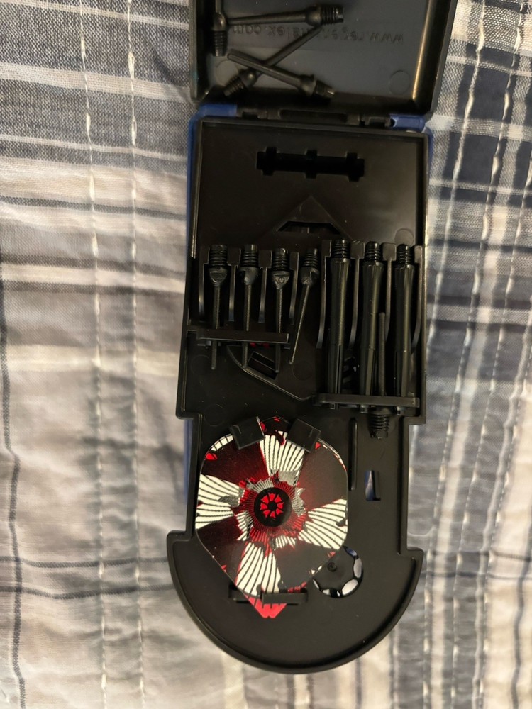 Halex Darts Set W/Case & Flights