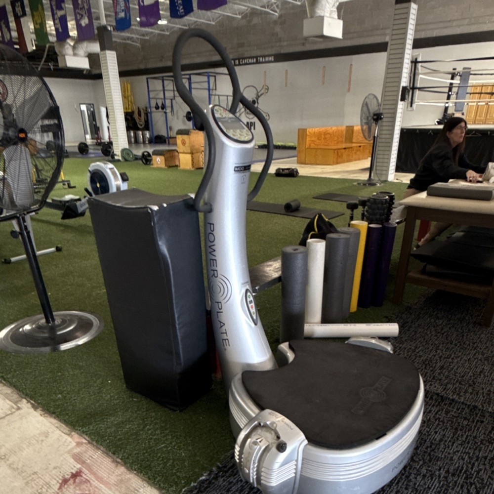 Power Plate my5 3D Vibration Platform, 6 Programs, LCD, Handles