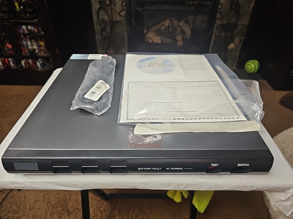 PCM Powercom Rack Mountable UPS Model KIN-1000AP RM (Used, tested Working)