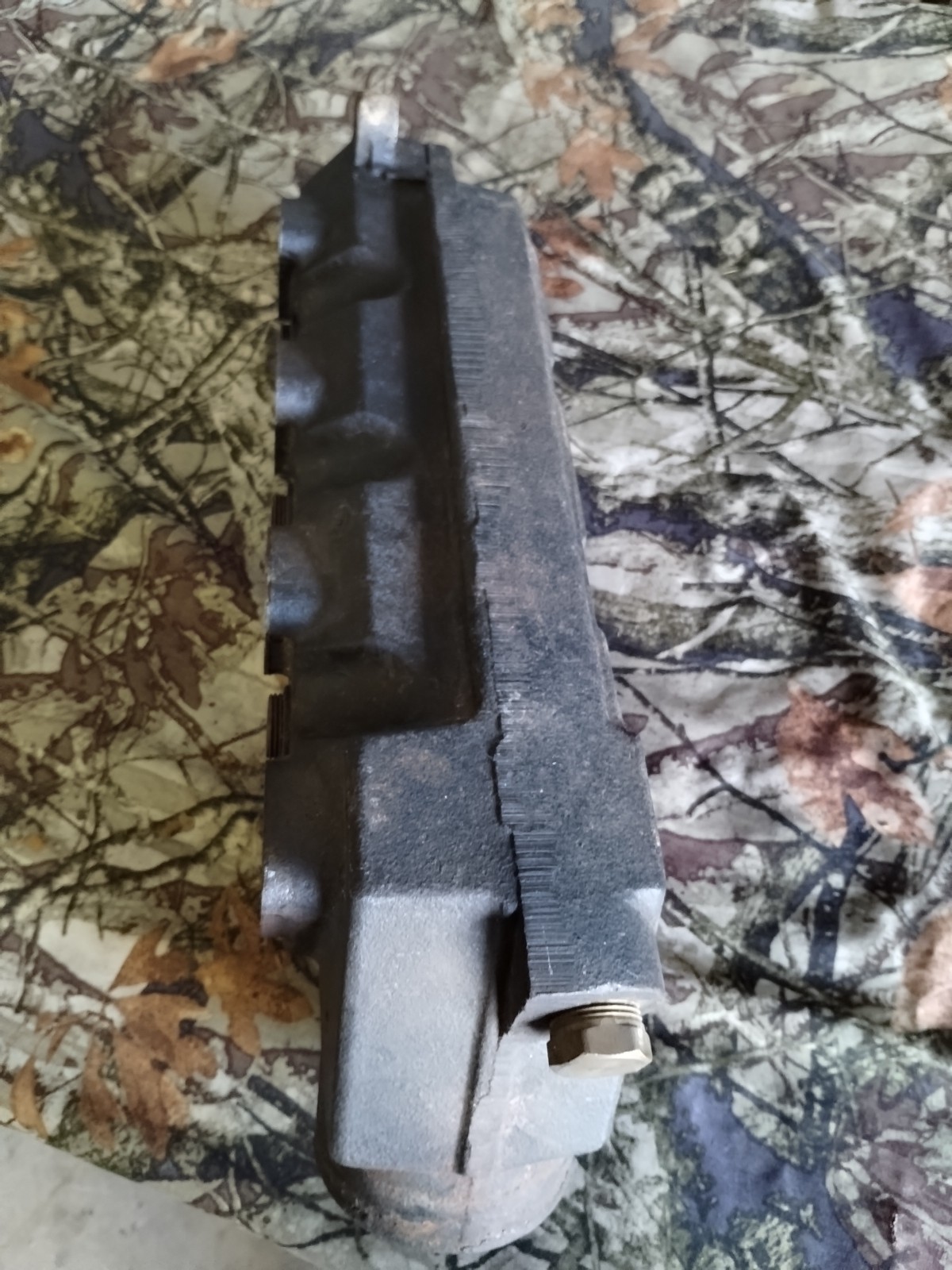 VO 418 Exhaust Manifold Volvo Penta 4 Cylinder Replaces 855387 Or 834438