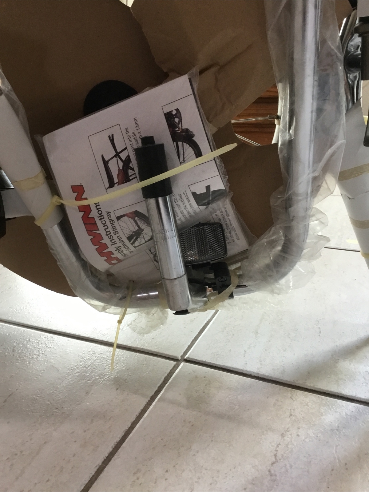 Schwinn Sting Ray Coal Krate Cruiser Bike 2007 NOS Special edition