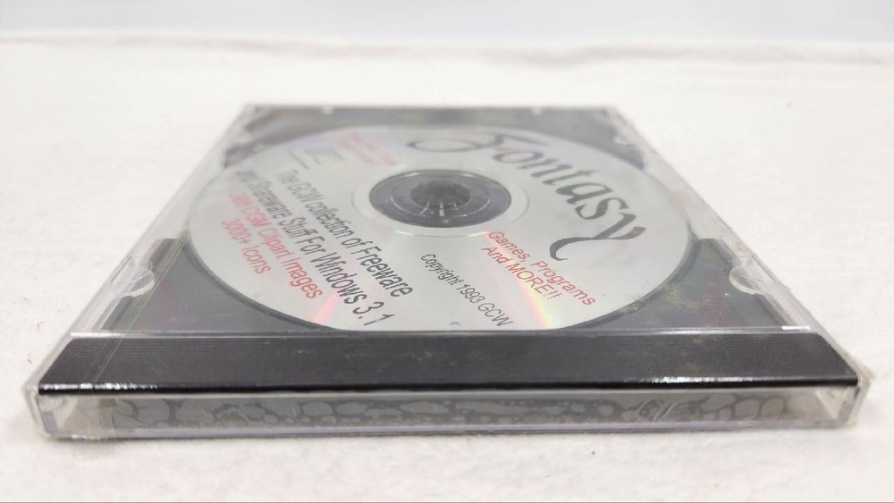 New Fontasy Over 800 True Type Fonts, Games, Programs & More CD Rom