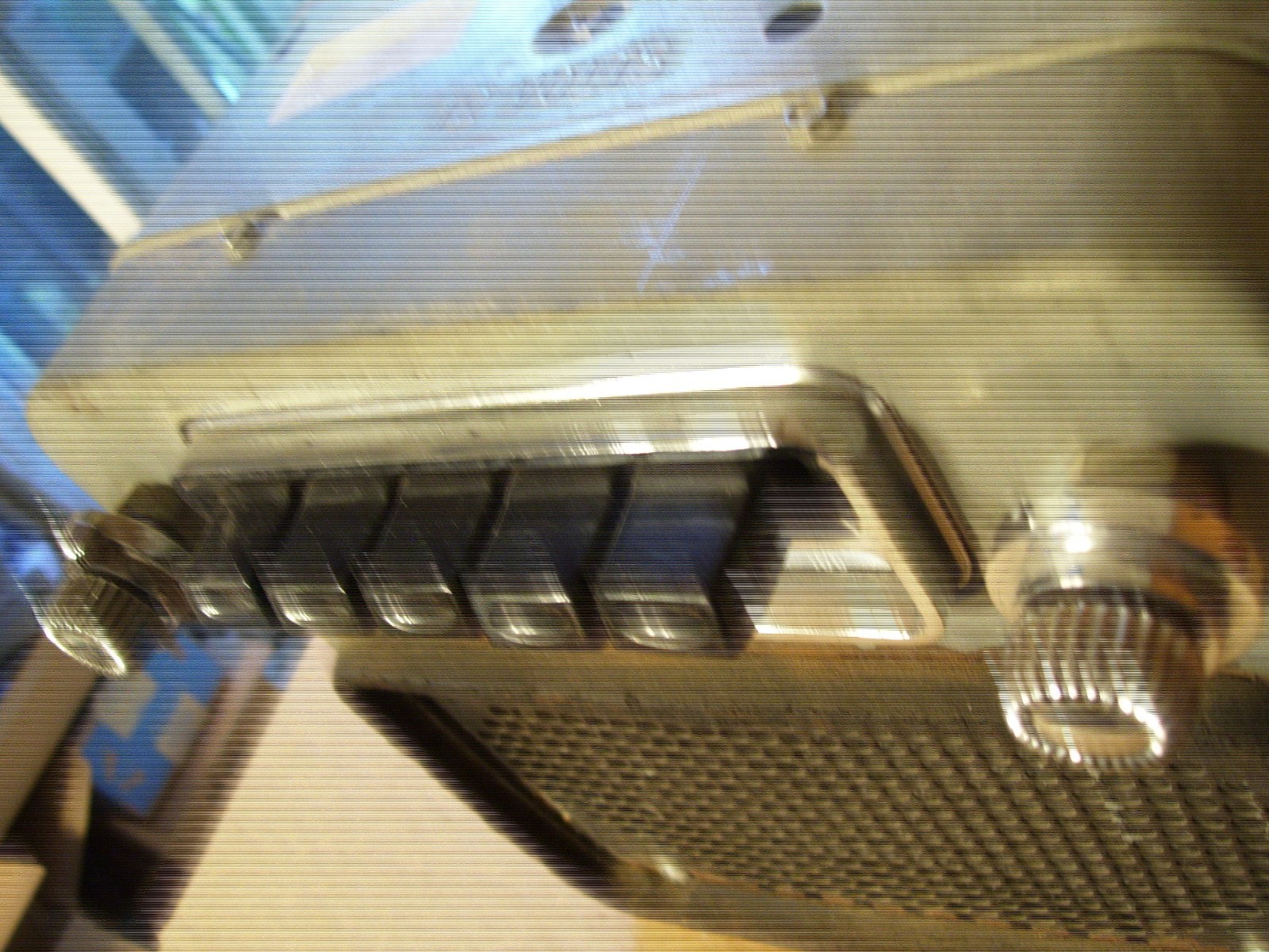 56 1956 Buick radio good working