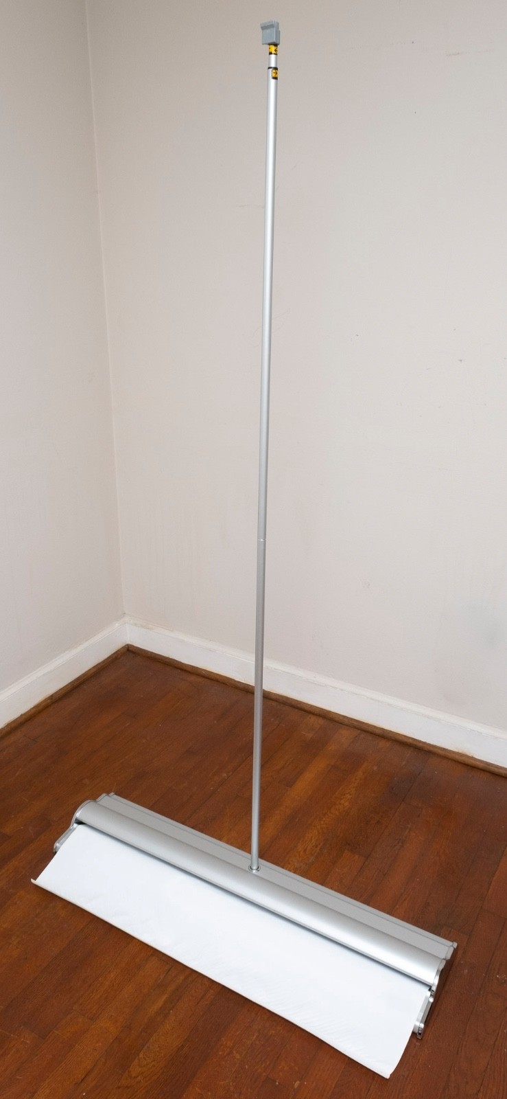 Silver Step 36” Retractable Banner Stand – Trade Show, Event & Pop-Up Display