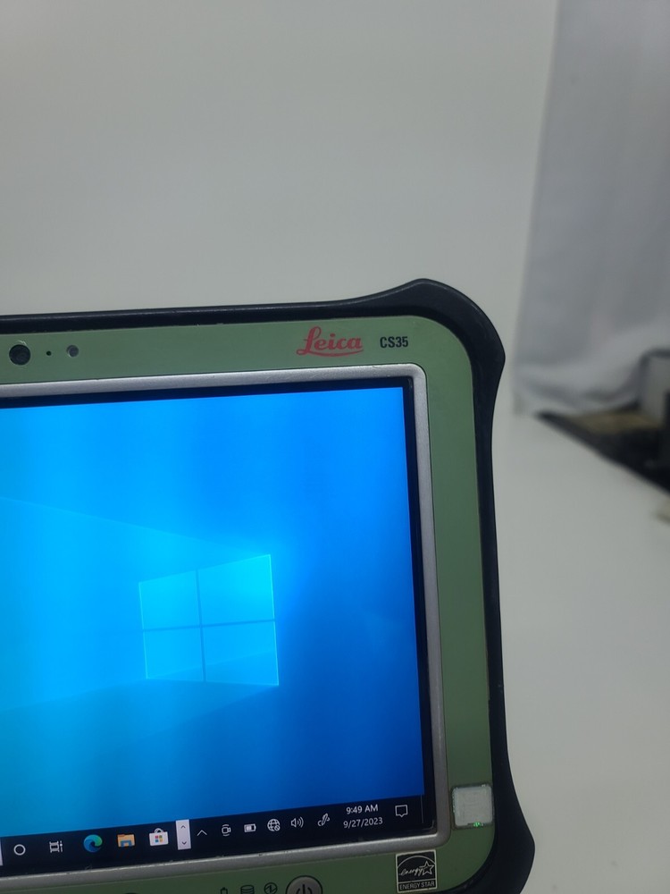 LEICA CS35 10" Tablet