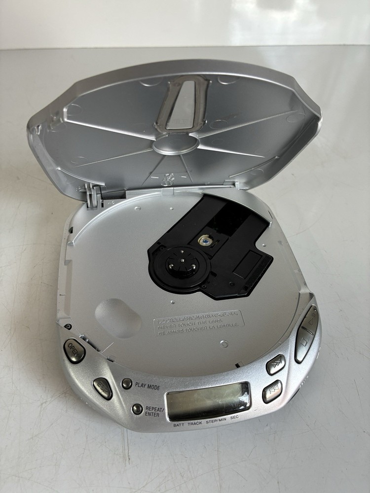 Sony Discman D-E401 Groove CD Player ESP2 Silver - TESTED WORKS