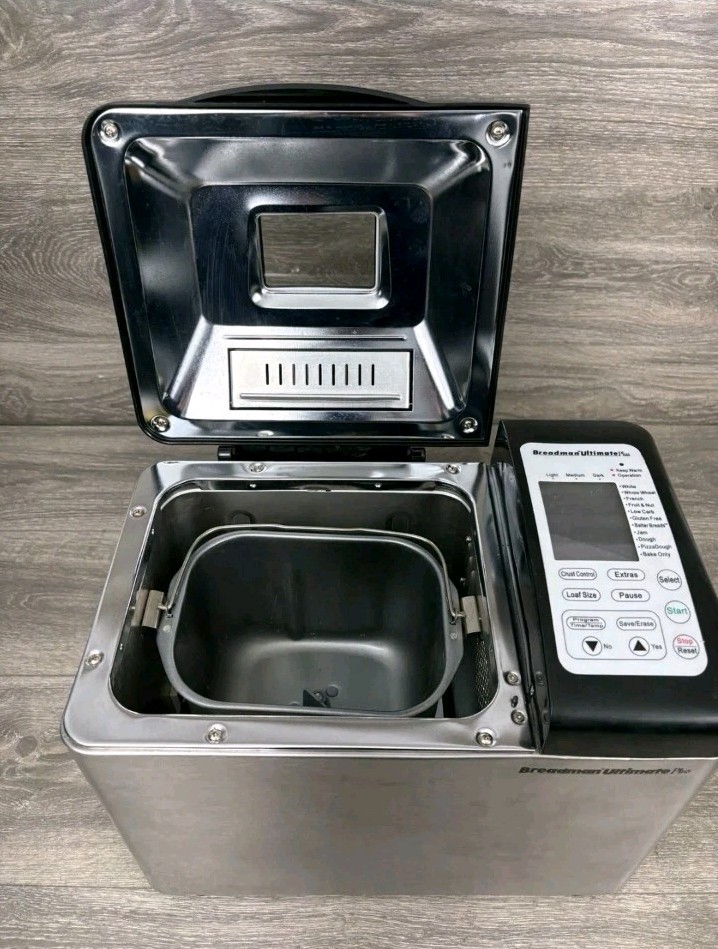 Breadman Ultimate TR2500BC Bread Machine Maker Baking Automatic 1 to 2 LB