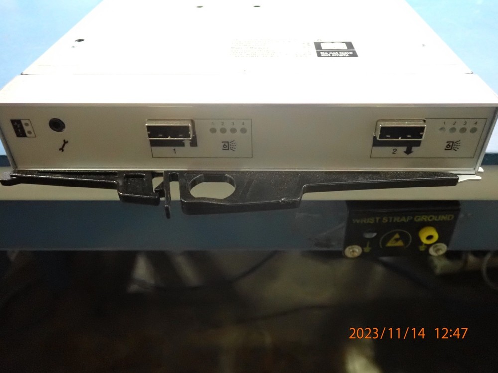 IBM 85Y5850 Storewize V7000 ESM Controller Canister Module