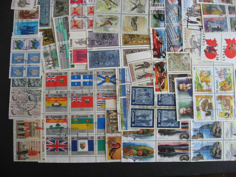 Canada elusive all different? triple size U complete se-tenant prs,blocks,strips