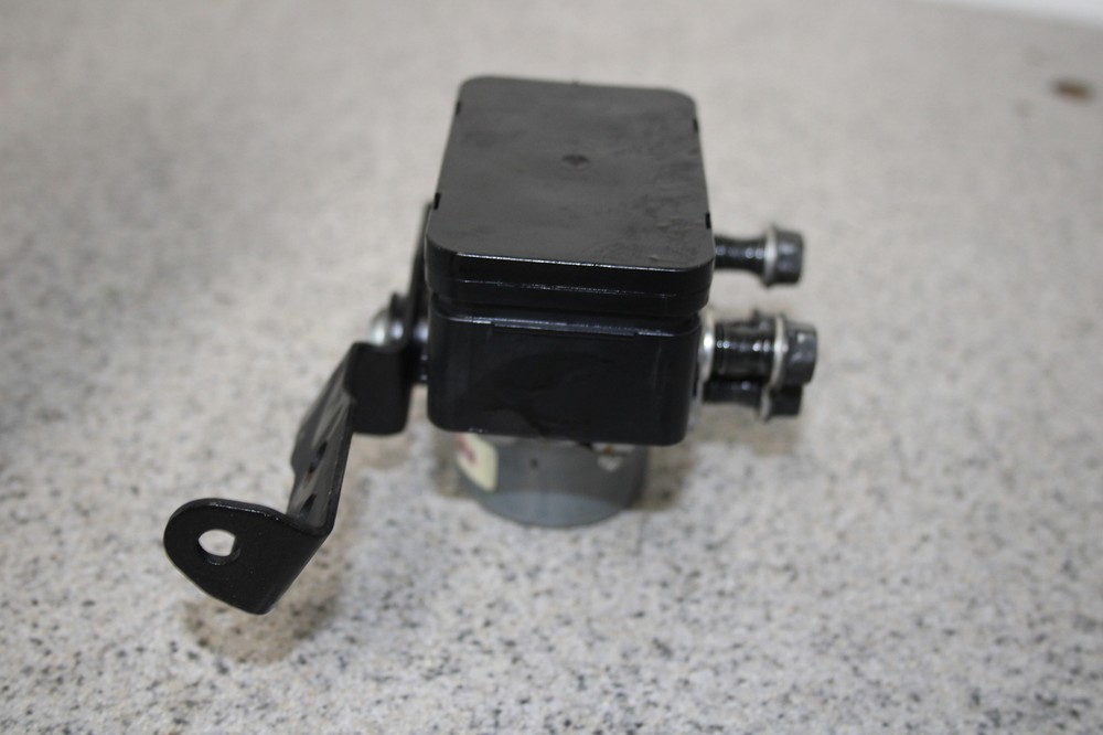 19 KAWASAKI Z400 ER400 ABS OEM ABS PUMP UNIT MODULE