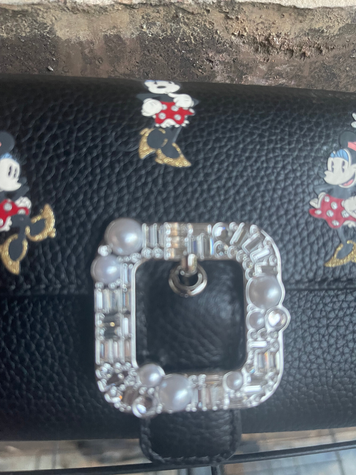 NWT Kate Spade Disney Minnie Mouse Clutch Crossbody Pearl Buckle Black Multi