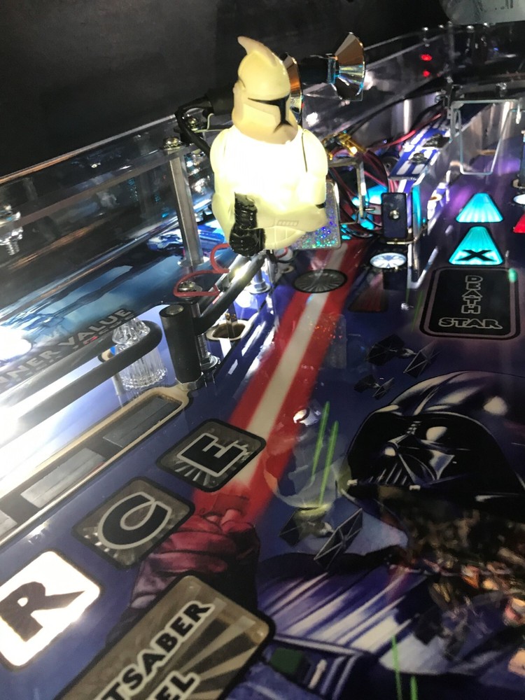 Star Wars SW Pinball Machine STORM TROOPER LED Mod Stern