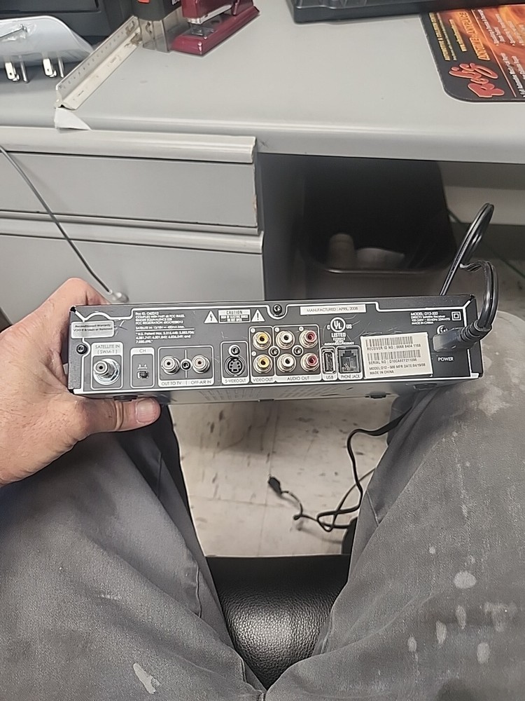 Direct TV Satellite Receiver Model D12 & model d12-500