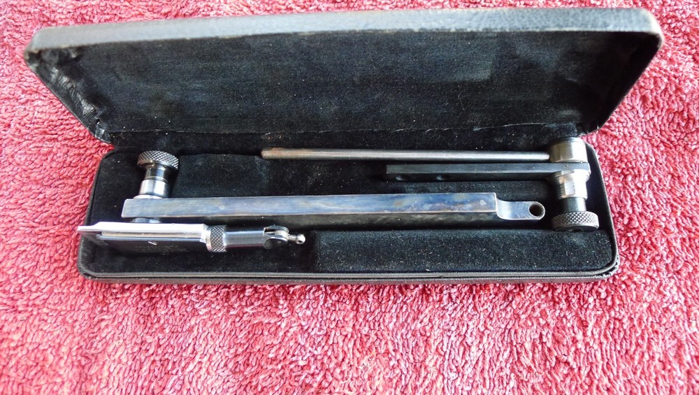 STARRETT NO, 564, MACHINISTS INDICATOR WITH CASE