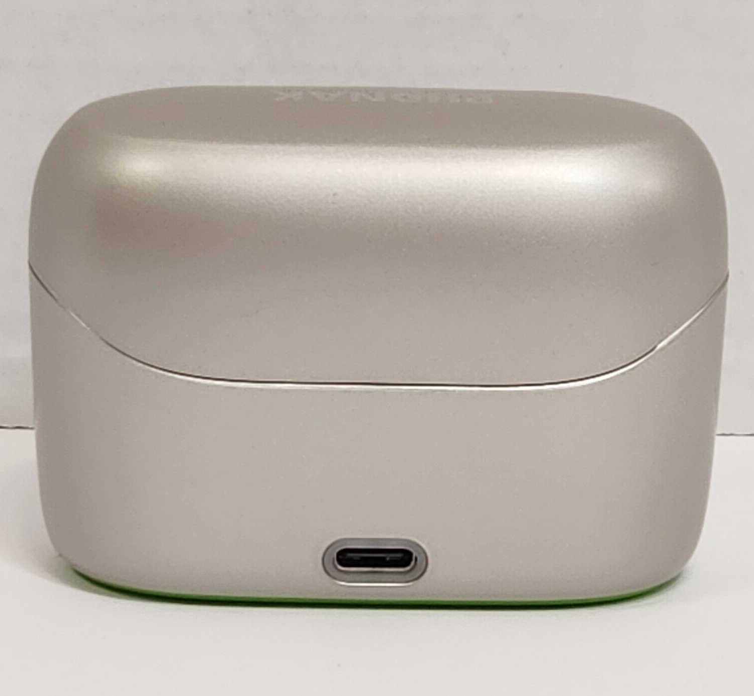 Phonak ChargerGo RIC SPHERE Infinio. With Power Cord & Wall Adaptor