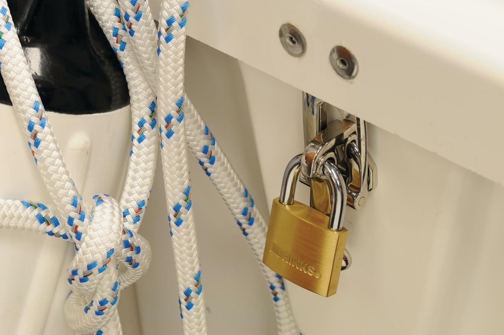 Brinks Solid Brass 40mm Keyed Padlock with 7/8in Shackle, 2 pack