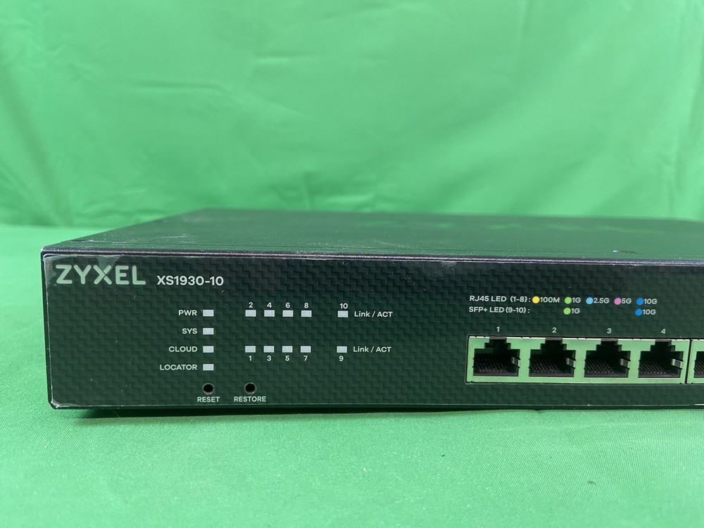 *Zyxel XS1930-10 Multi-Gigabit Smart Managed Switch*