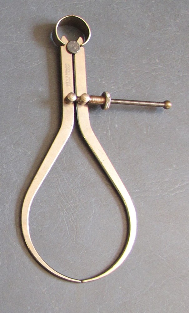 Moore & Wright 8" outside calipers, spring joint