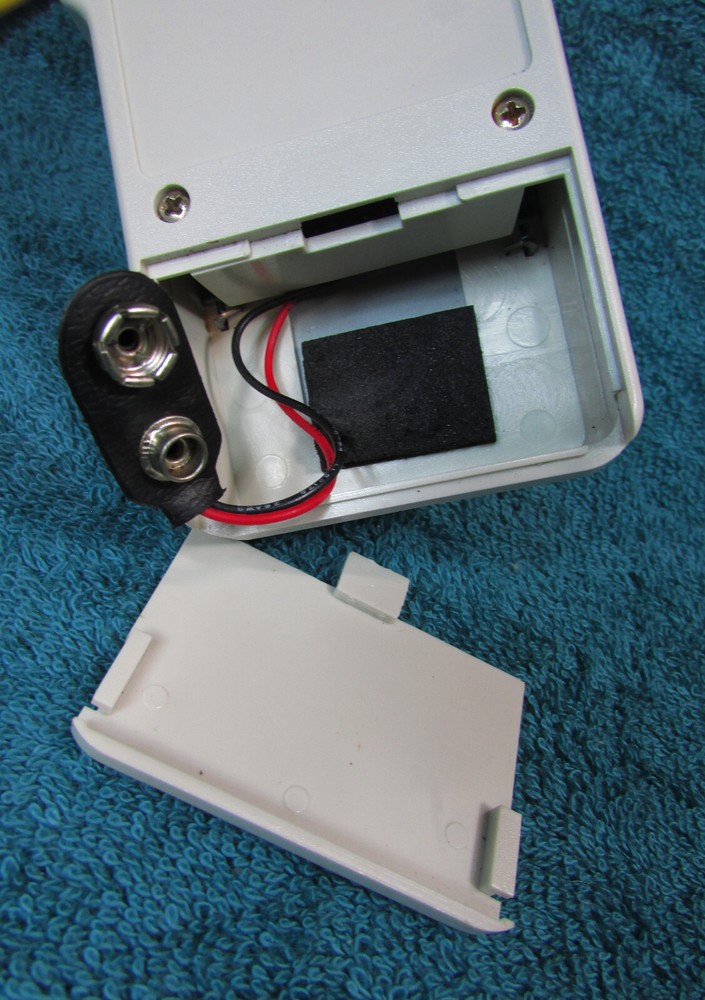 Vintage NETWORK CABLE TESTER Serial No. 288486