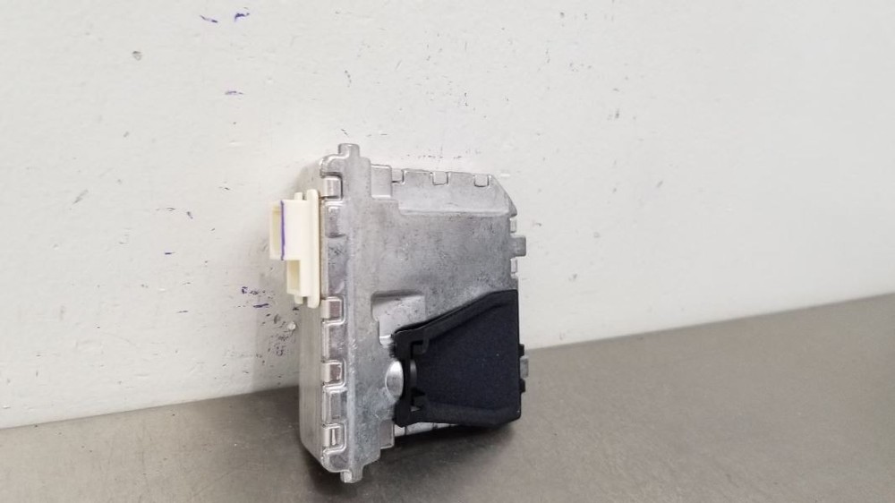 20 CADILLAC ESCALADE ESV FRONT FACING CAMERA WINDSHIELD MOUNTED 84197558