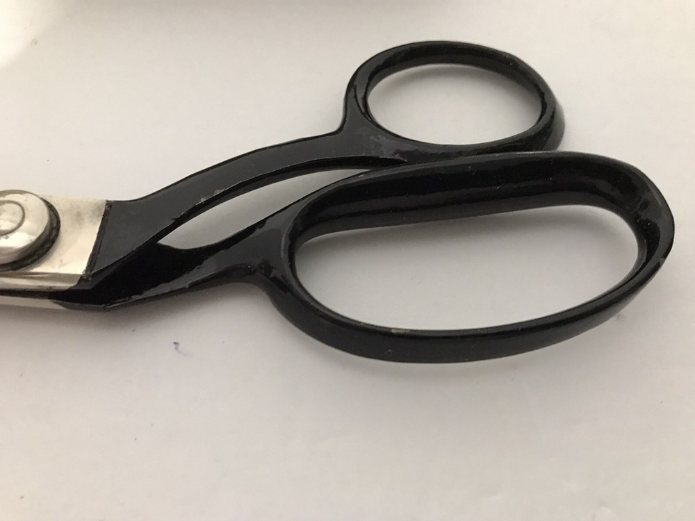 Vintage Wiss Pinking Shears Model C with box