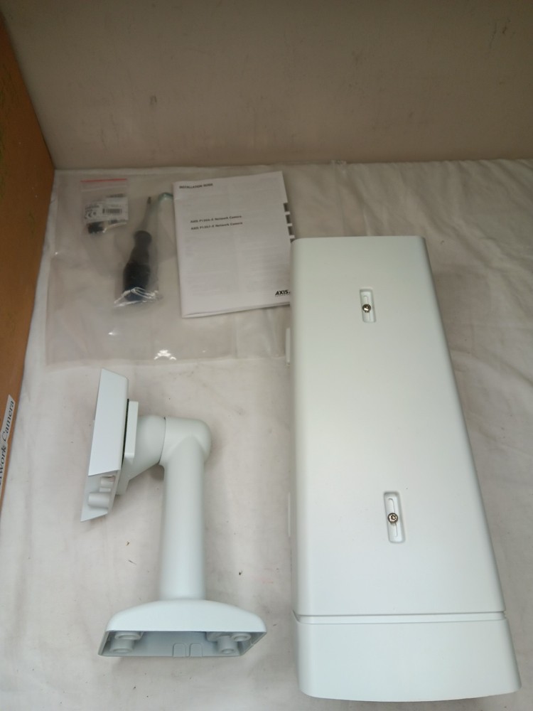 Axis P1357-E 0530-001 Network Camera