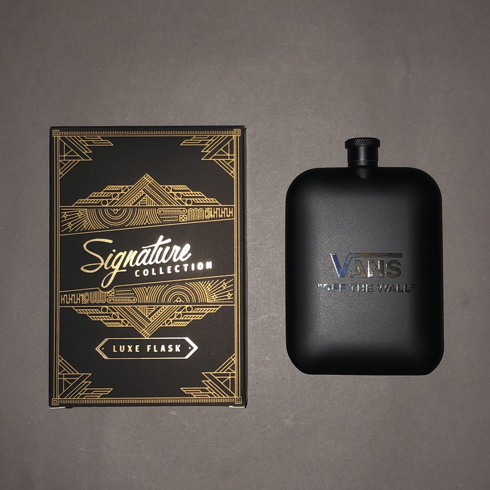 Rare VANS LUXE 6 OZ  FLASK Signature Collection 170 ML Skate Shoes Skateboard