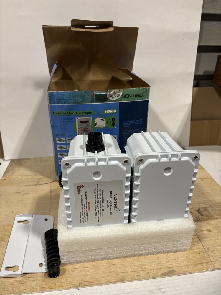 Sentinel HPH-8 HID High Power Controller Outlet-UNTESTED